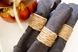 Repurposed-Paper-Towel-Roll-Napkin-Rings-Recycled-Craft